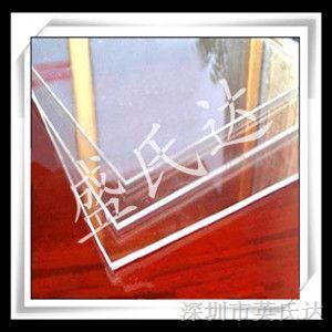 亞克力材料的特性與應用 高透明、高耐磨及其他優勢